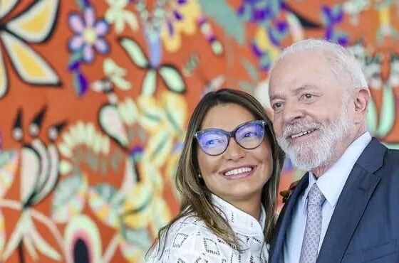 Janja e Lula da Silva: mulher do presidente perde espaço com a nova chefia na Secom, mas gabinete do marido tenta amenizar impacto com manobras pontuais