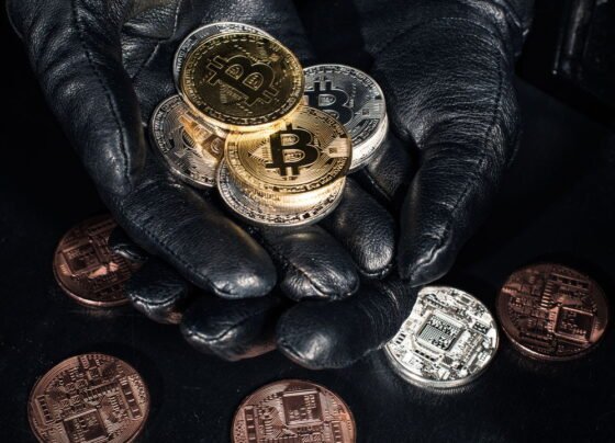 Especialistas revelam as criptomoedas com maior potencial para 2025