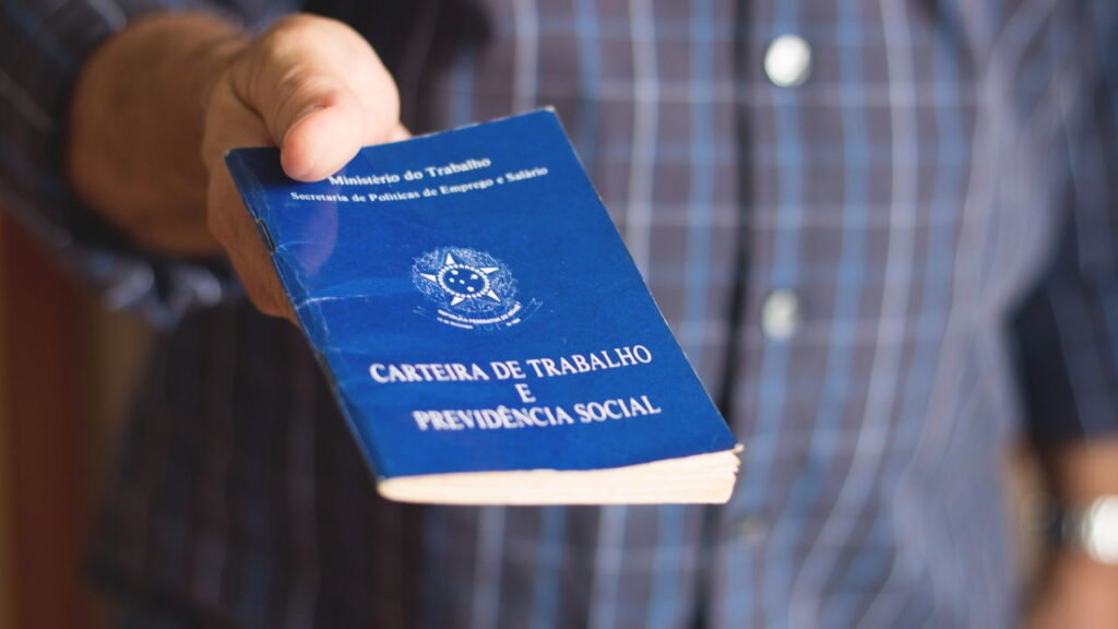 Quem trabalhou com carteira assinada pode se surpreender com esse benefício