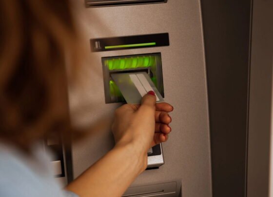 Banco fecha 10 agências em regiões do país e preocupa clientes