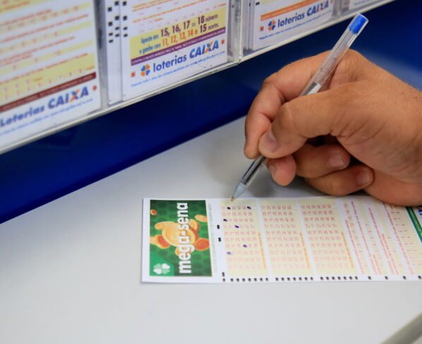 Aviso urgente para quem apostou na Mega-sena nesta terça-feira