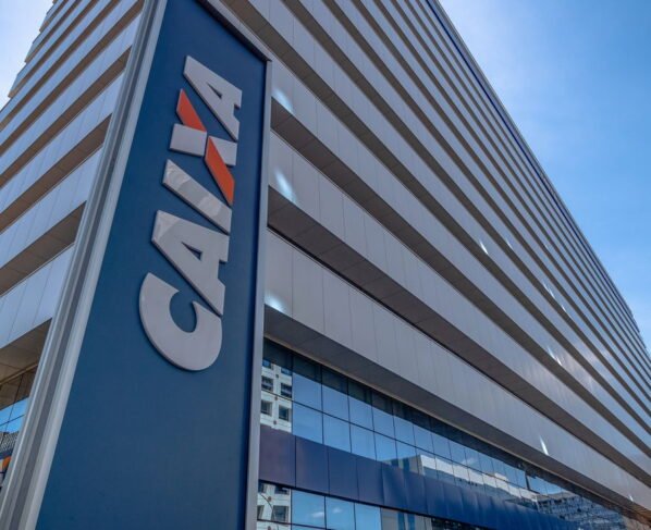 Bancos fecham hoje quarta-feira