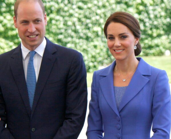 Príncipe William faz revelação surpreendente sobre o irmão Harry